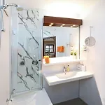 City-hotel מלון