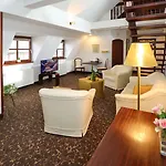 City-hotel מלון