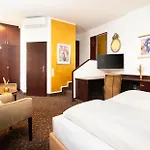 City-hotel מלון 4*