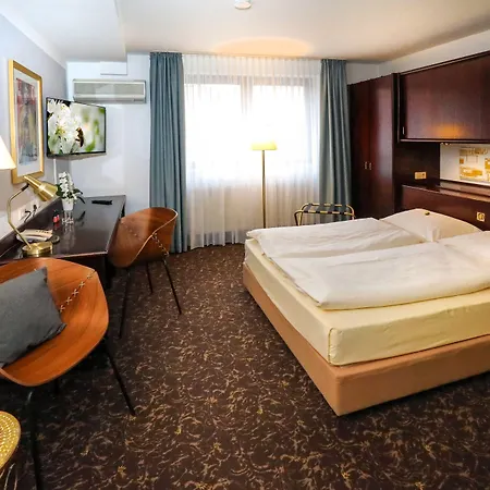 City-hotel Hotel