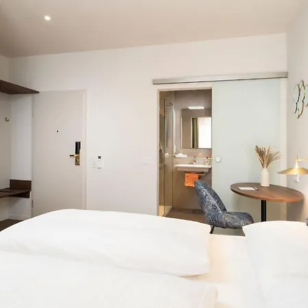 Hotel City-hotel 4*