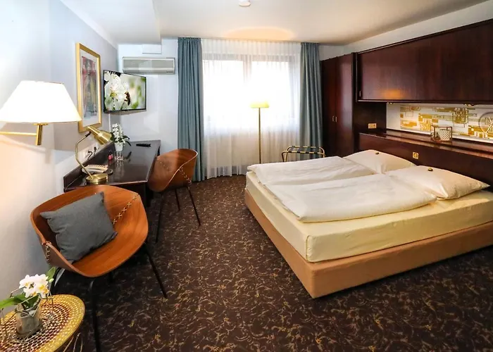 Hotel City-hotel 4*