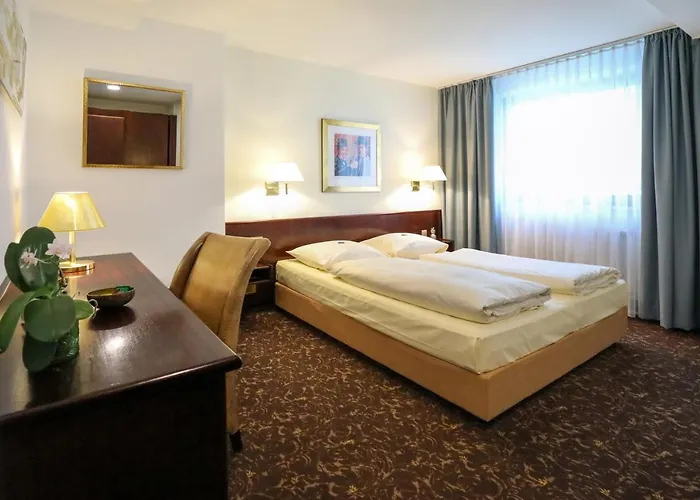 City-hotel 4*