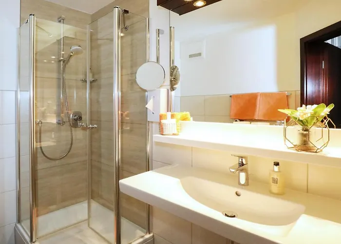 City-hotel 4*