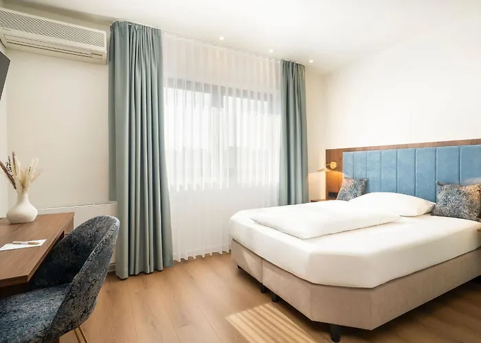 City-hotel Hotel