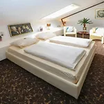City-hotel Ξενοδοχείο