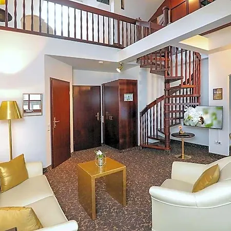 מלון City-hotel