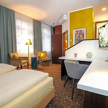 City-hotel 4* אסשפנבורג