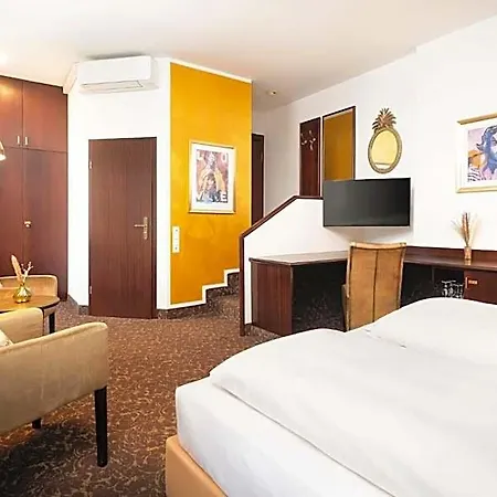 City-hotel Hotel 4*