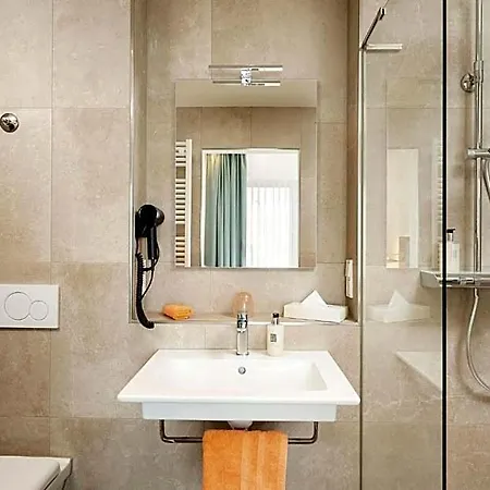 City-hotel